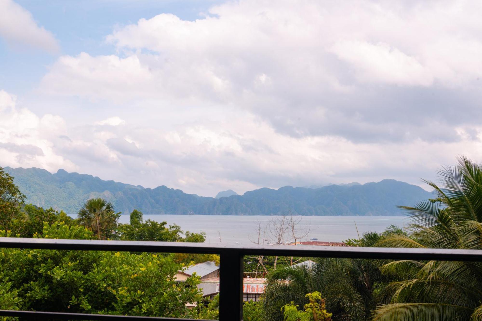 The Ridge Coron Otel Dış mekan fotoğraf